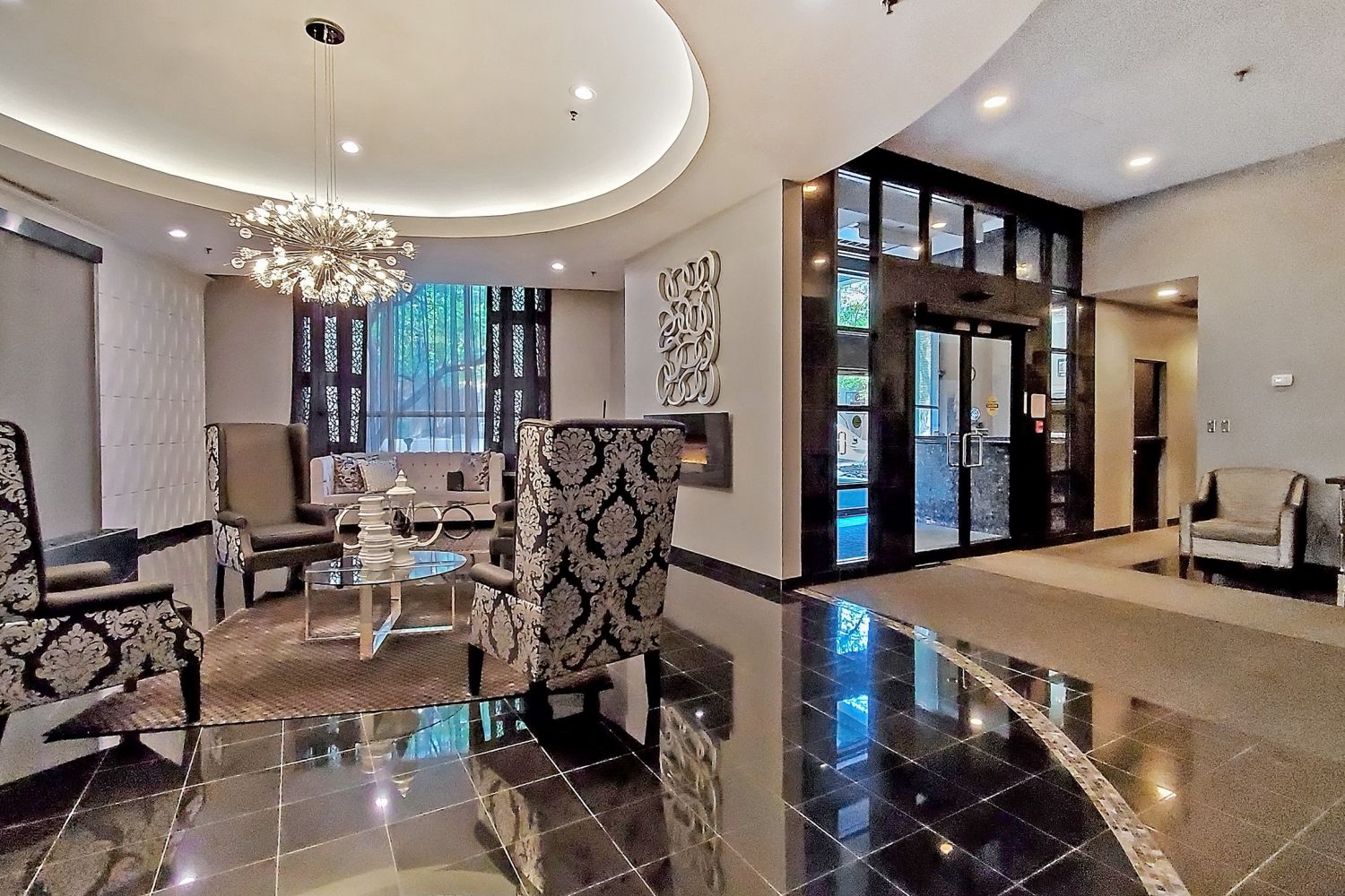 7 Carlton Street, Suite 301, Toronto, ON M5B 2M3 — photo 2