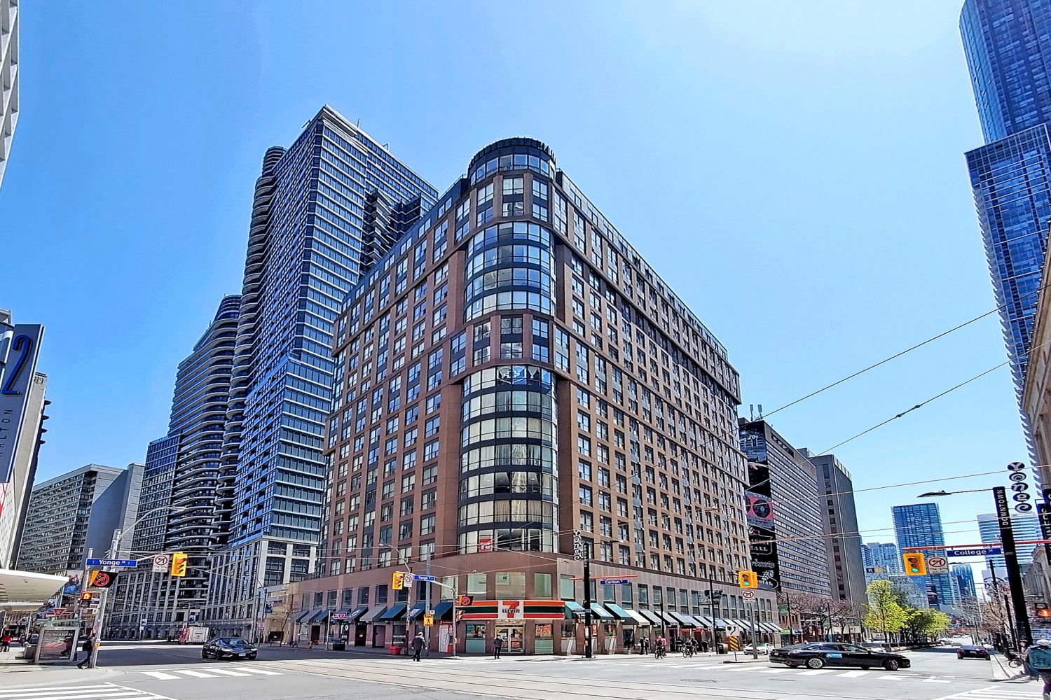 7 Carlton Street, Suite 301, Toronto, ON M5B 2M3 — photo 1