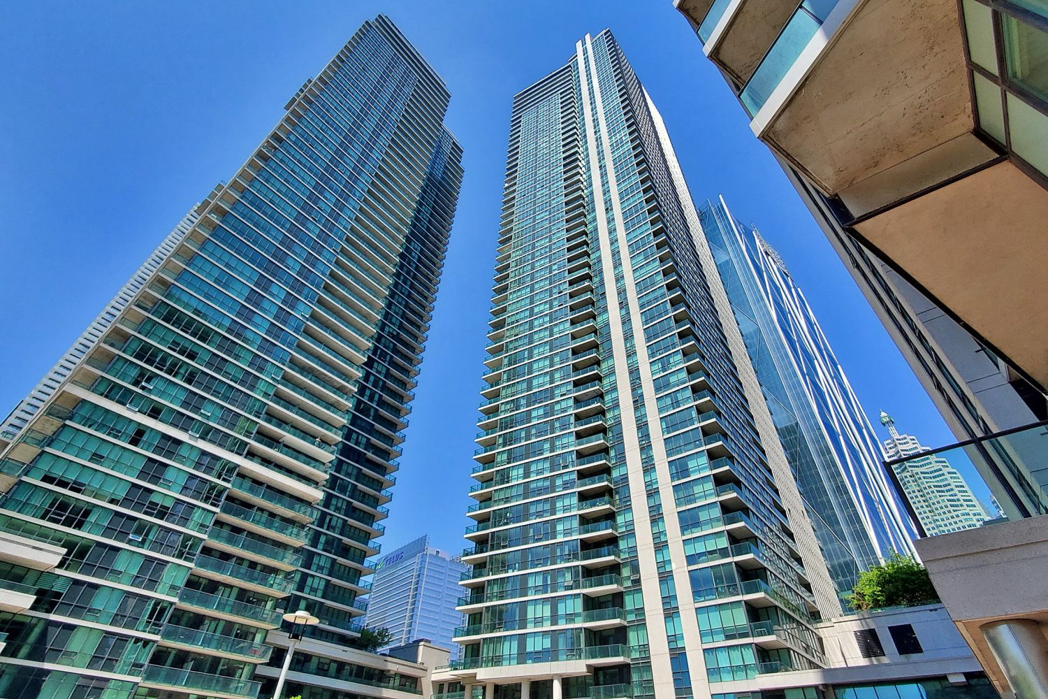 18 Harbour Street, Suite 2810, Toronto, ON M5J 2Z6 — photo 3