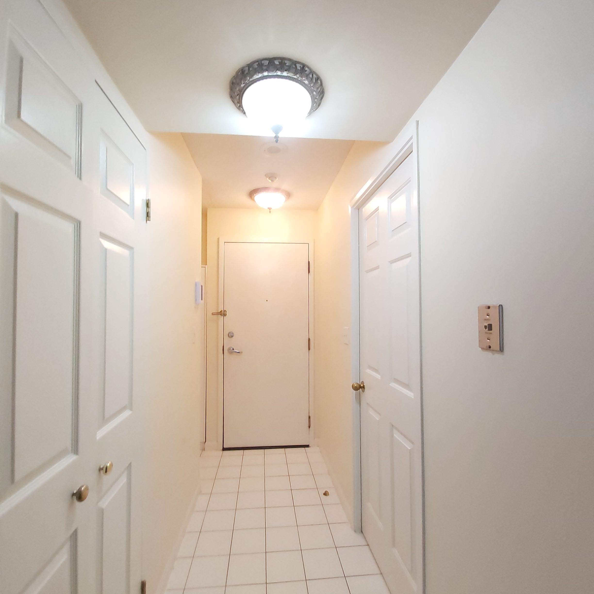 7 Carlton Street, Suite 402, Toronto, ON M5B 2M3 — photo 2