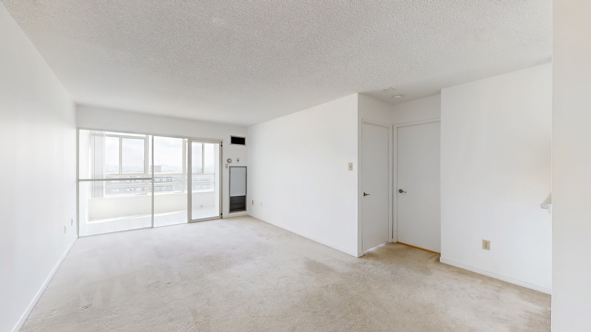 75 King Street East, Suite 1609, Mississauga, ON L5A 4G5 — photo 1
