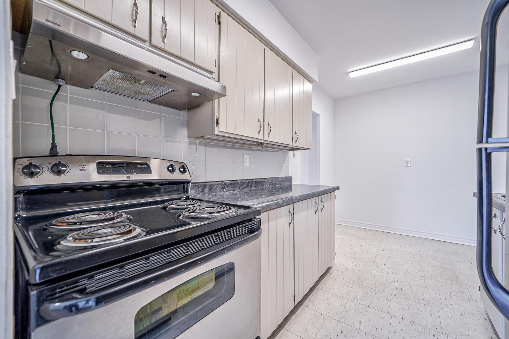 Oakview Heights - Photo 9