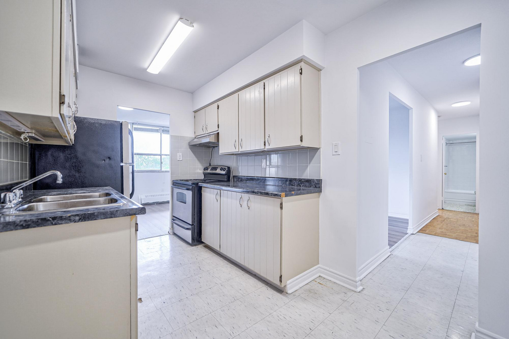 Oakview Heights - Photo 12