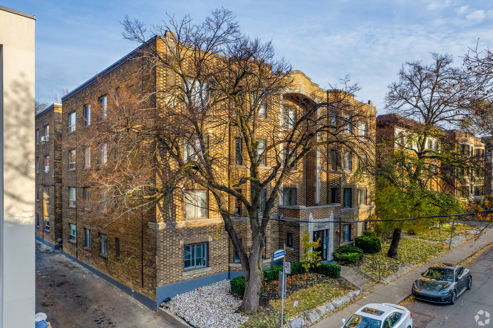 316-320 Lonsdale  - Photo 43