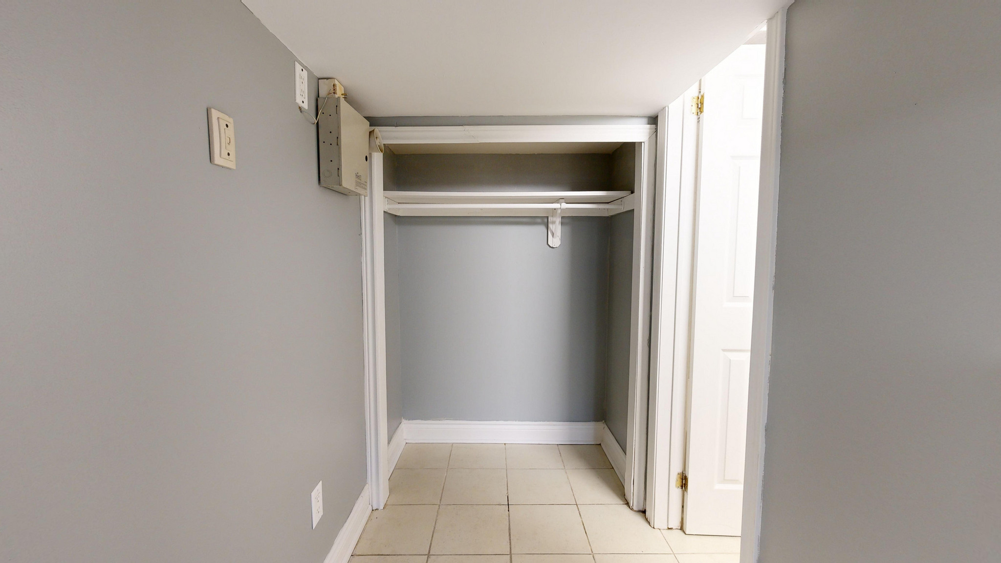 775 Ossington Ave - Photo 12