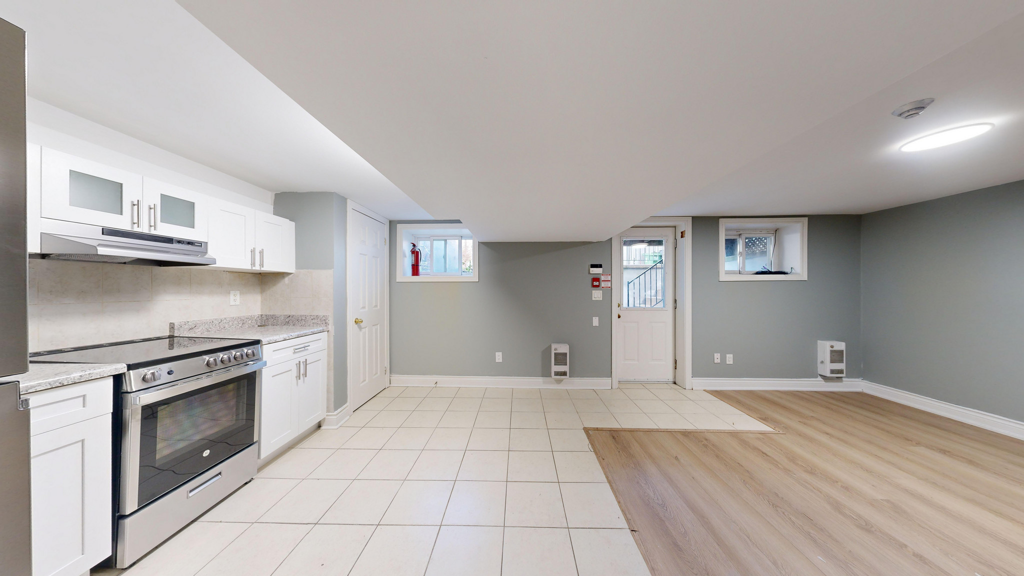 775 Ossington Ave - Photo 9
