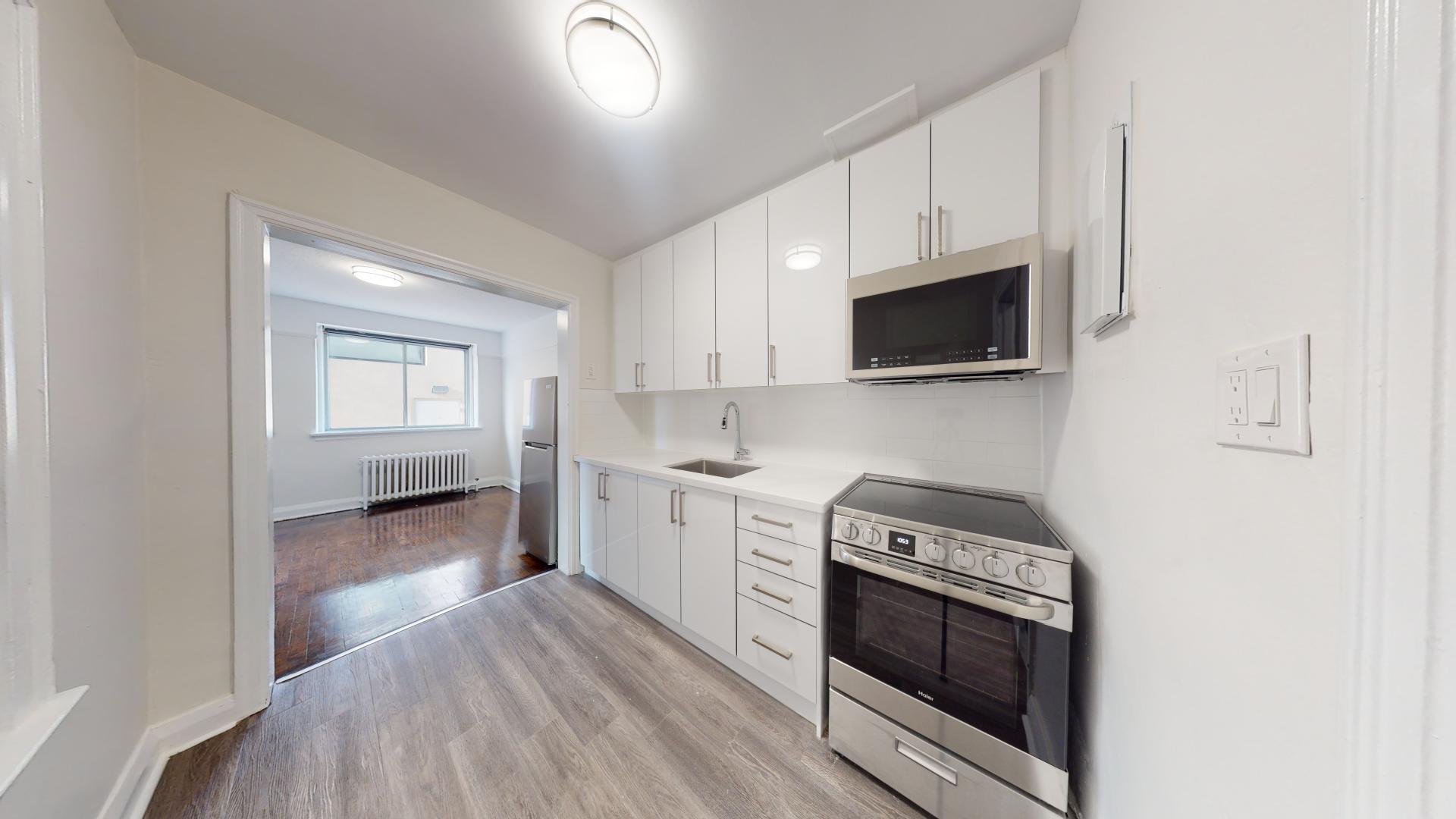 316-320 Lonsdale  - Photo 37