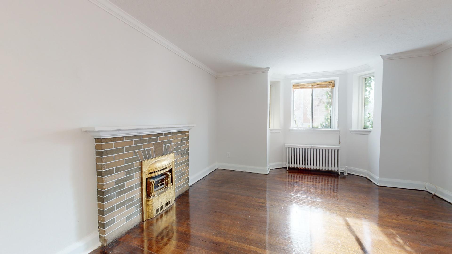 316-320 Lonsdale  - Photo 5