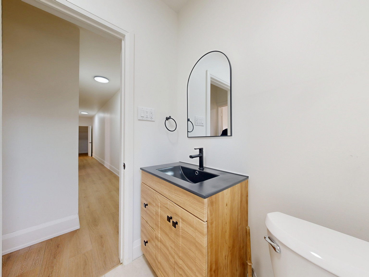 1214-1216 Avenue Road - Photo 37