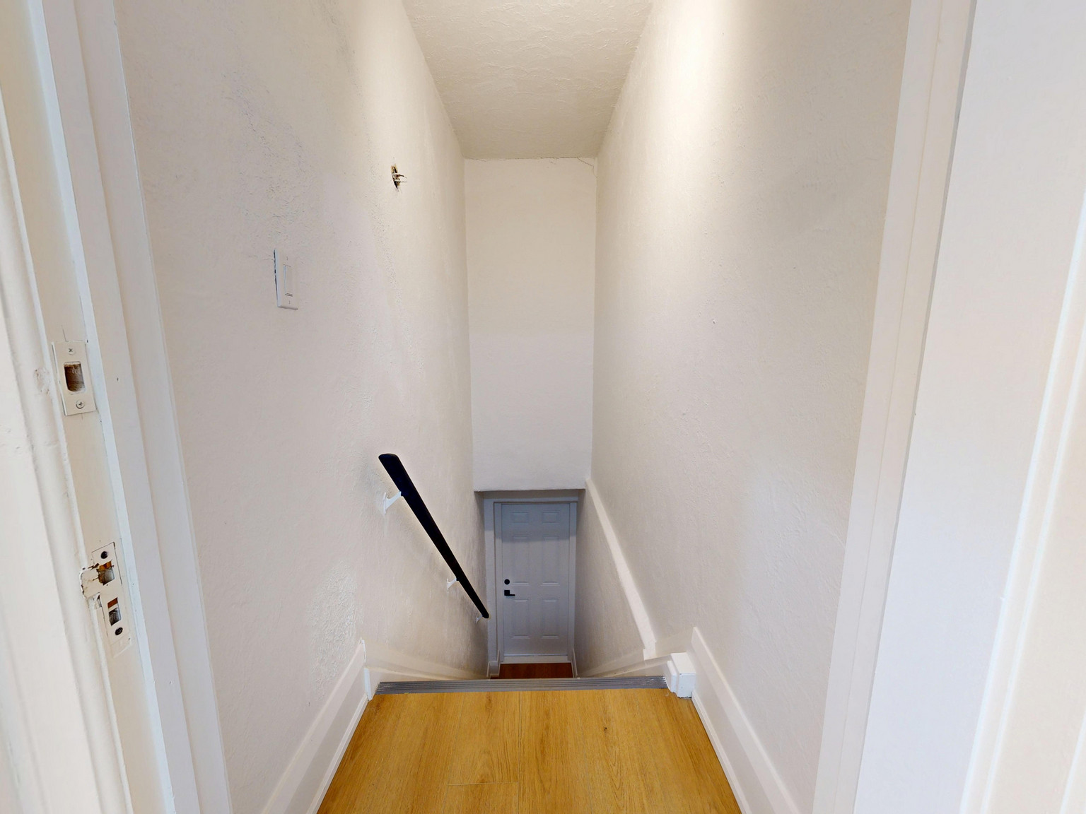 1214-1216 Avenue Road - Photo 9
