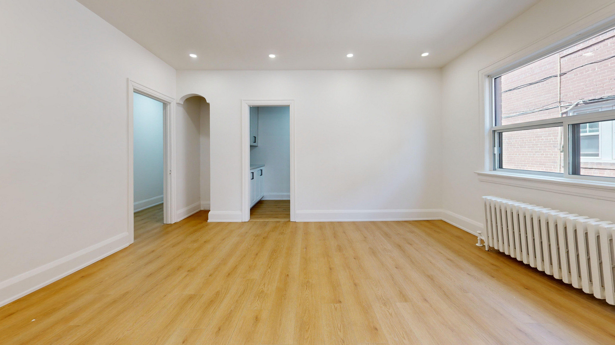 1214-1216 Avenue Road - Photo 2