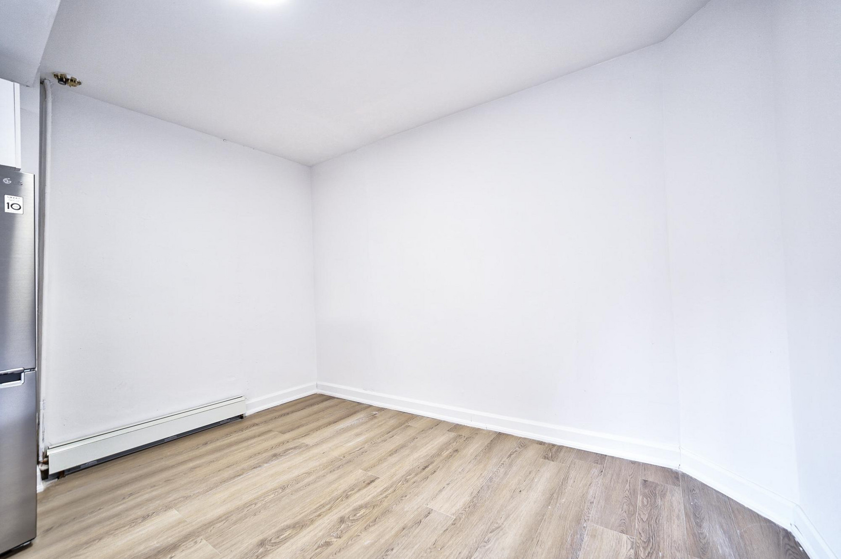 1046 Lofts - Photo 14