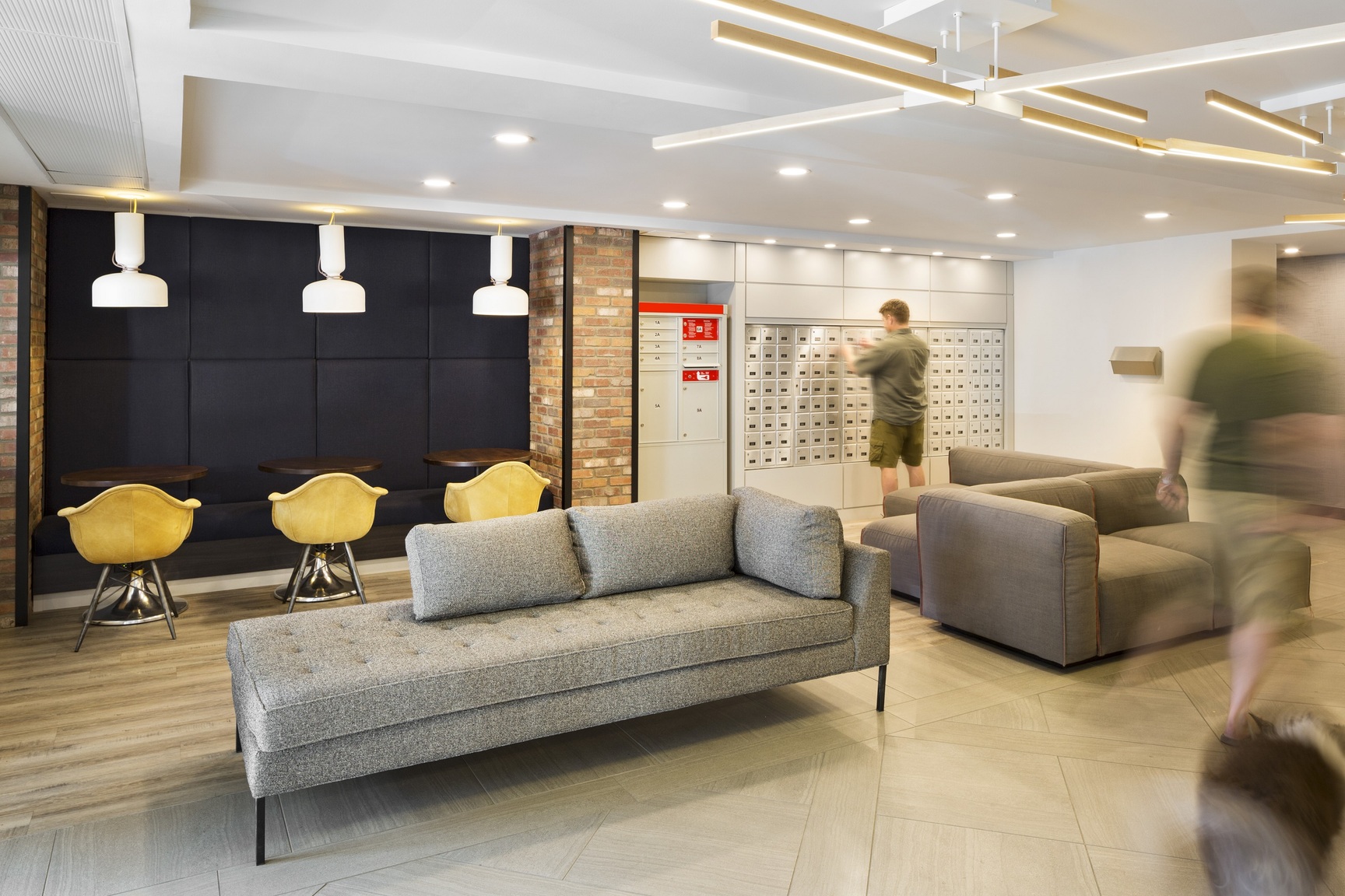 Royal View Apartments - Photo 2