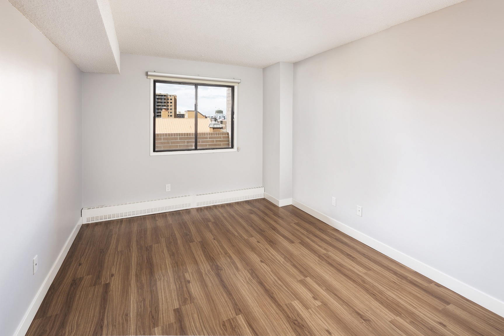 Royal View Apartments - Photo 14
