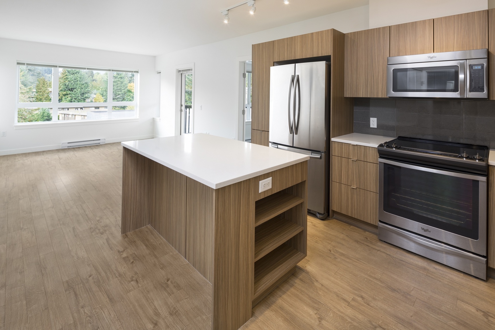 Northwoods Village - Photo 8
