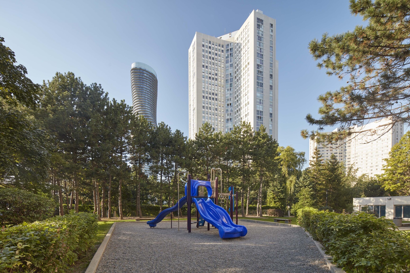 Mississauga Place - Photo 15