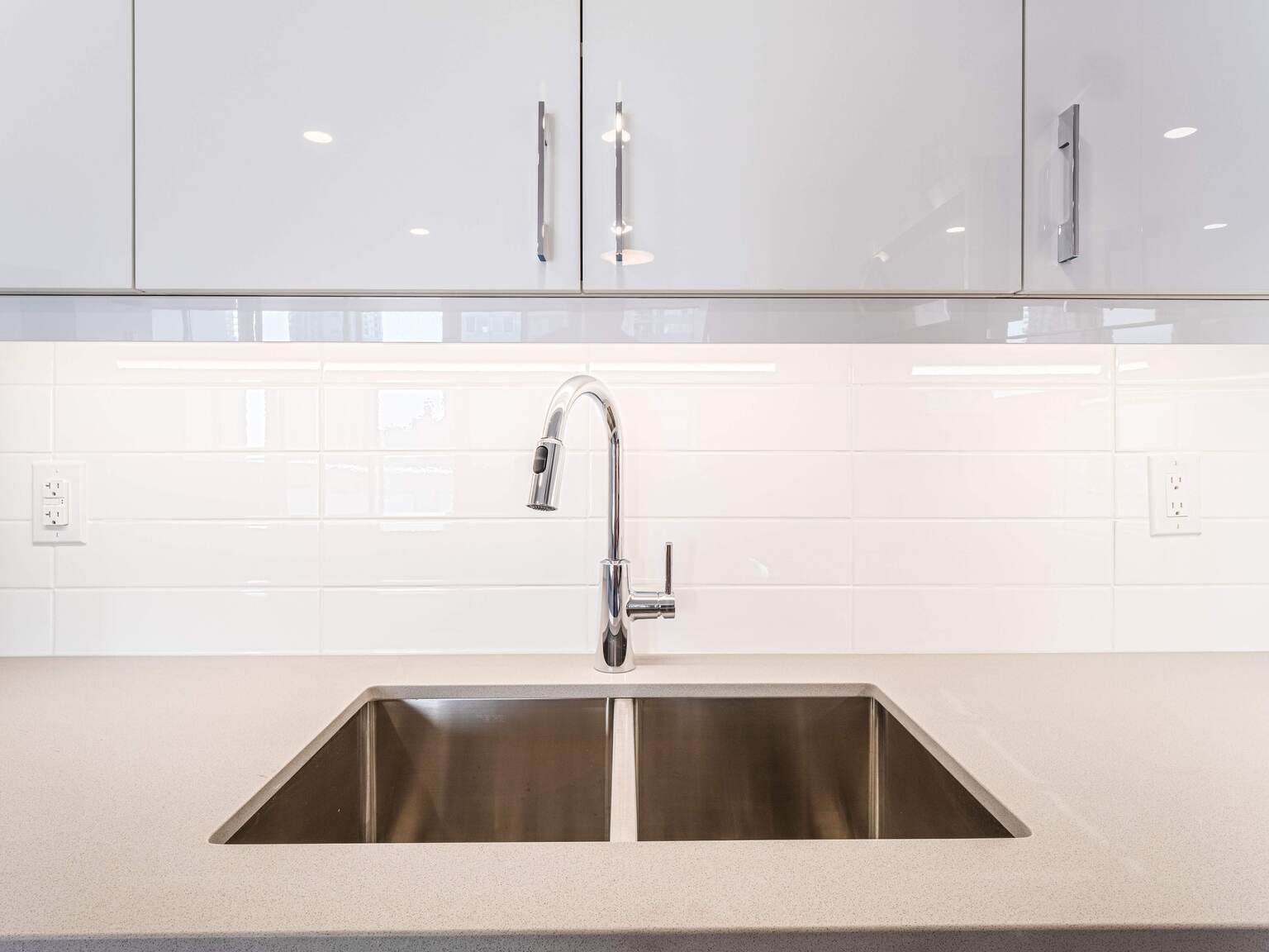 Mississauga Place - Photo 17