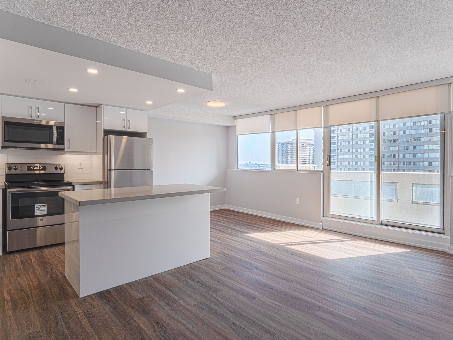 Mississauga Place - Photo 19