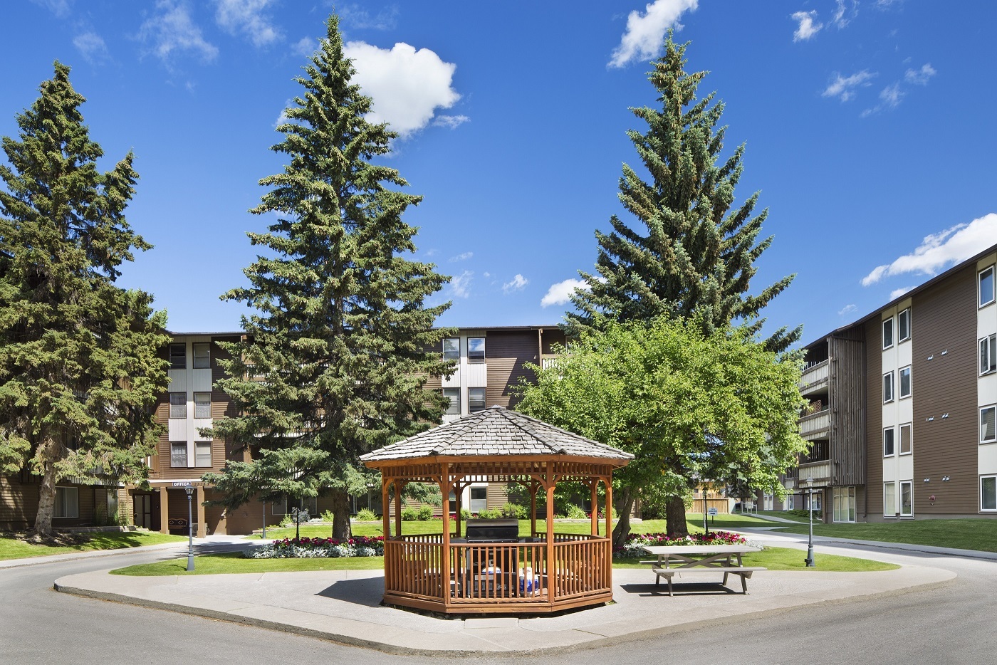 Lakeview Mews - Photo 4