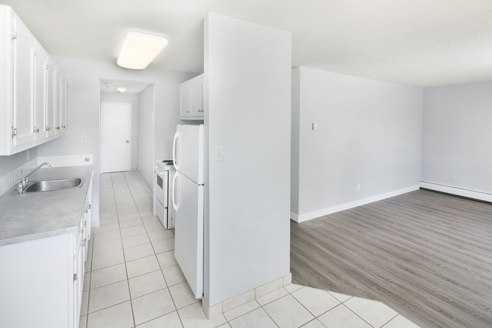 Lakeview Mews - Photo 12