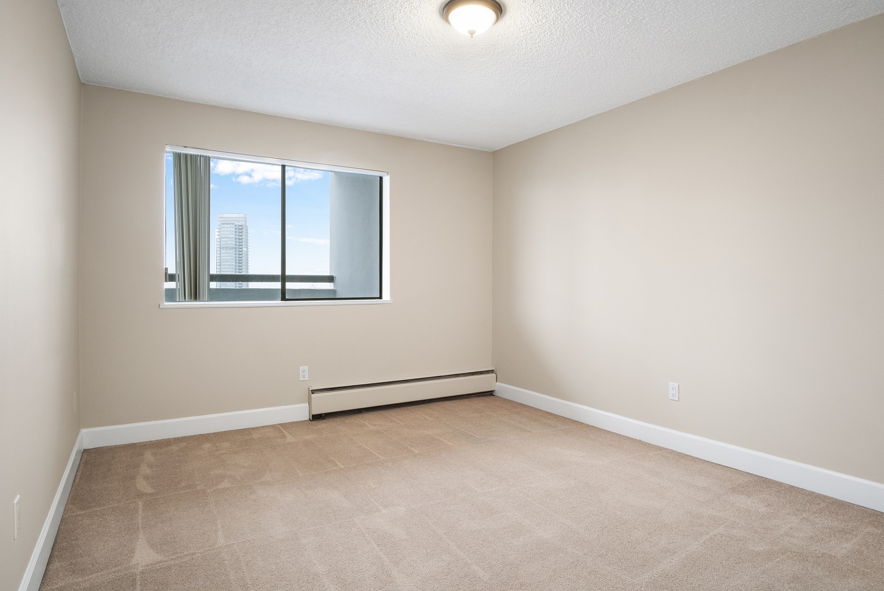 Panarama Tower - Photo 13