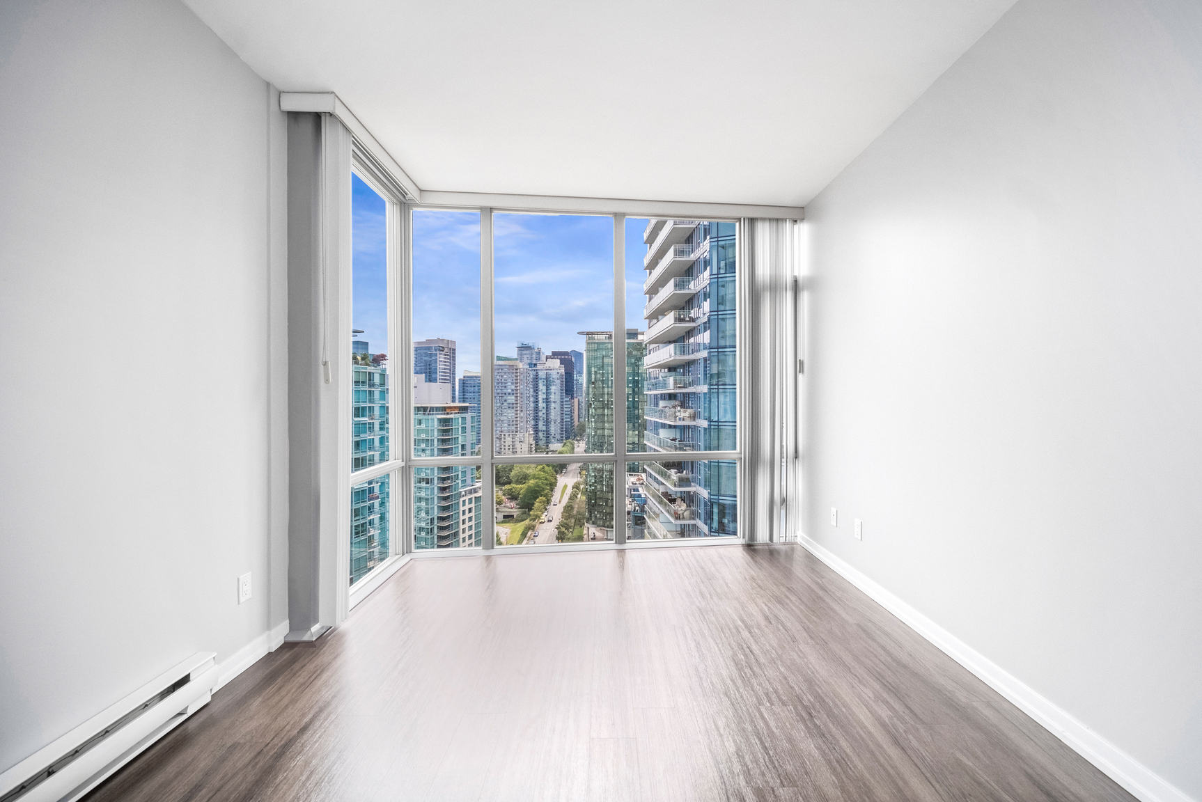 Bayview at Coal Harbour - Photo 8