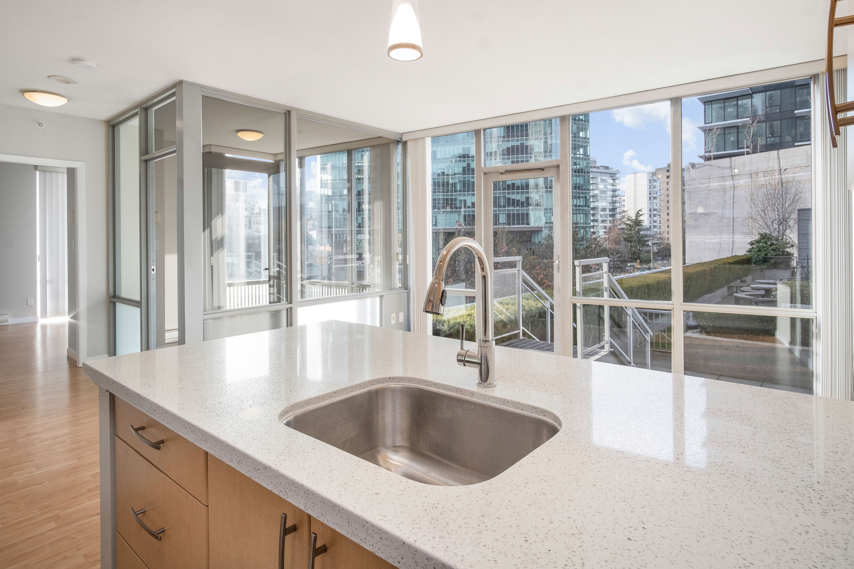 Bayview at Coal Harbour - Photo 11