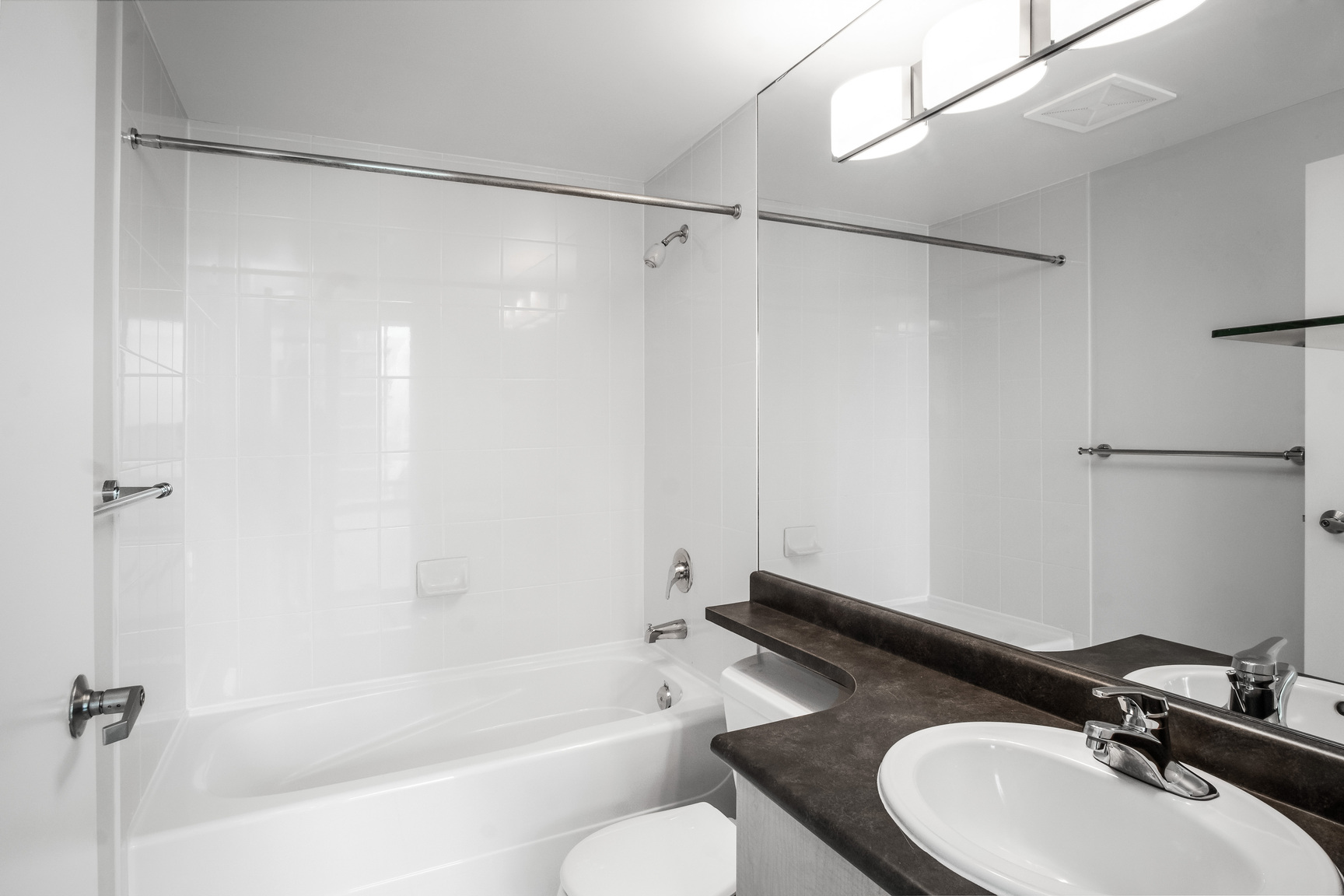 Bayview at Coal Harbour - Photo 16