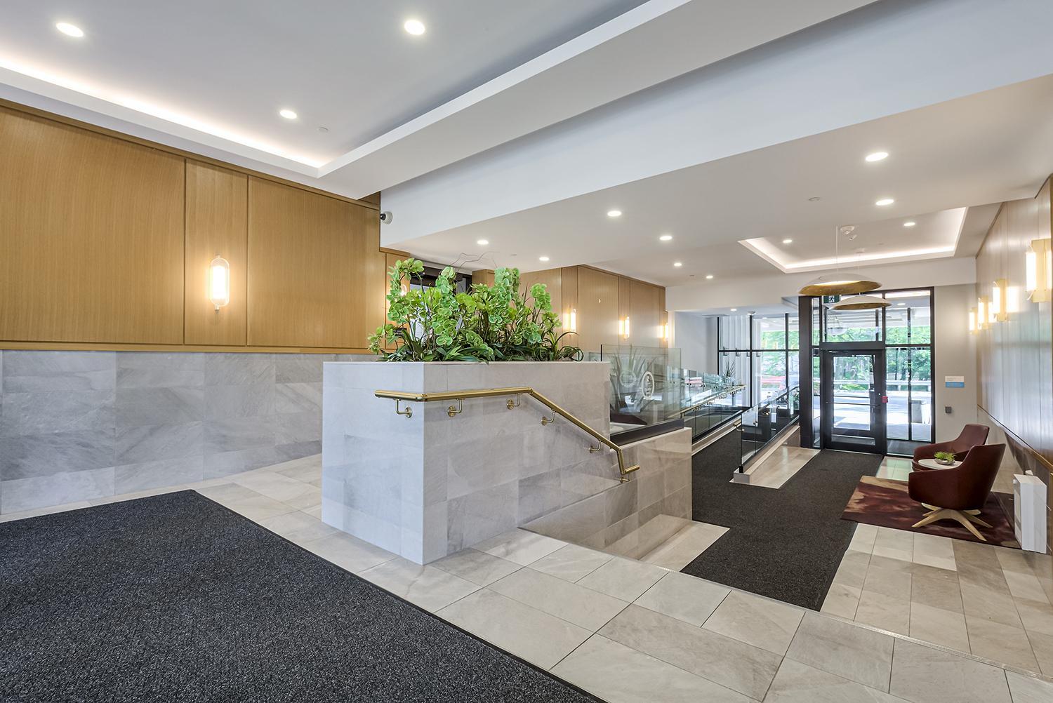 Mississauga Place - Photo 23