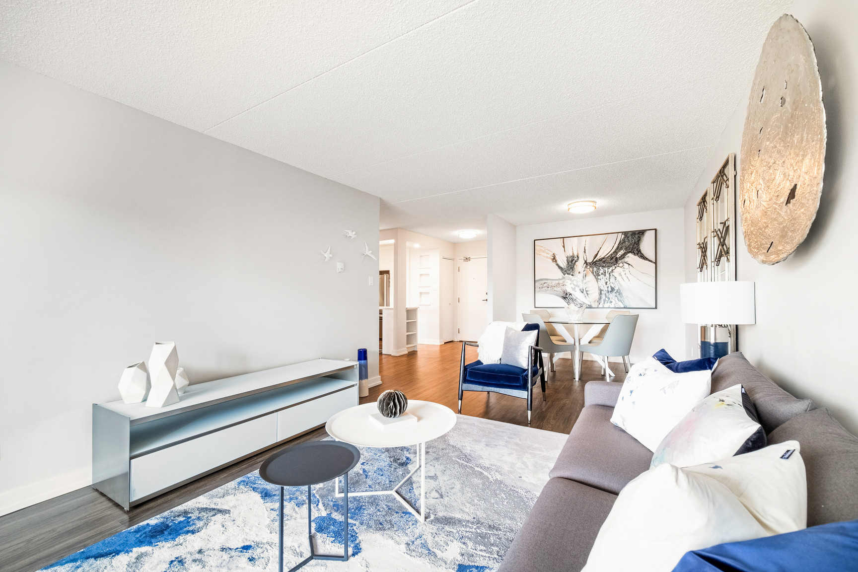 Royal View Apartments - Photo 10