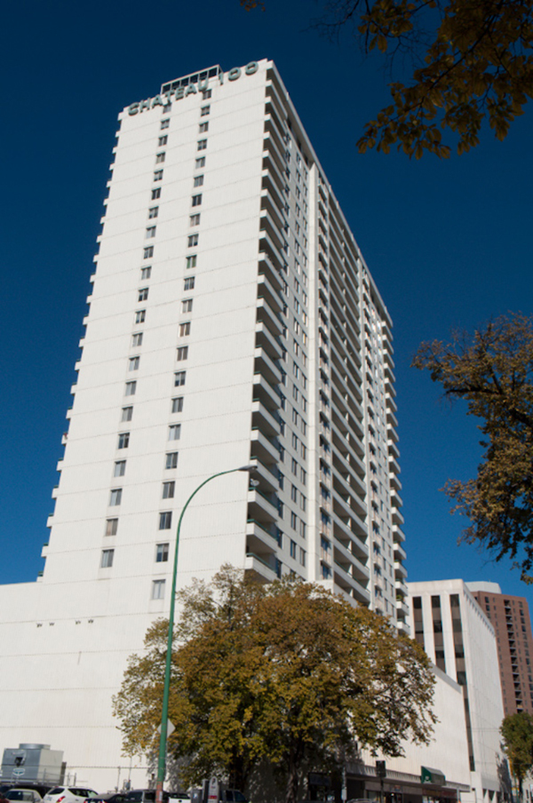 Chateau 100