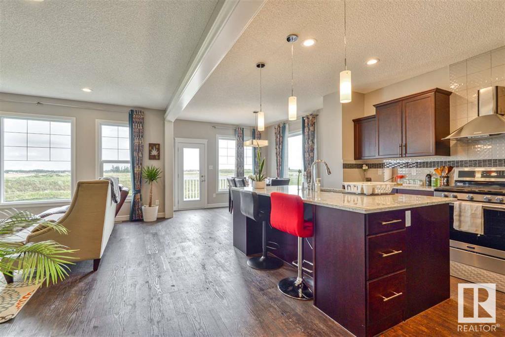  16343 18 Avenue Southwest - One Room in a shared house - Photo 6