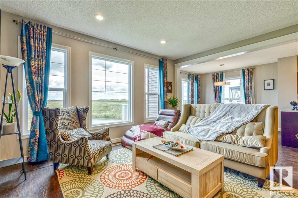  16343 18 Avenue Southwest - One Room in a shared house - Photo 16