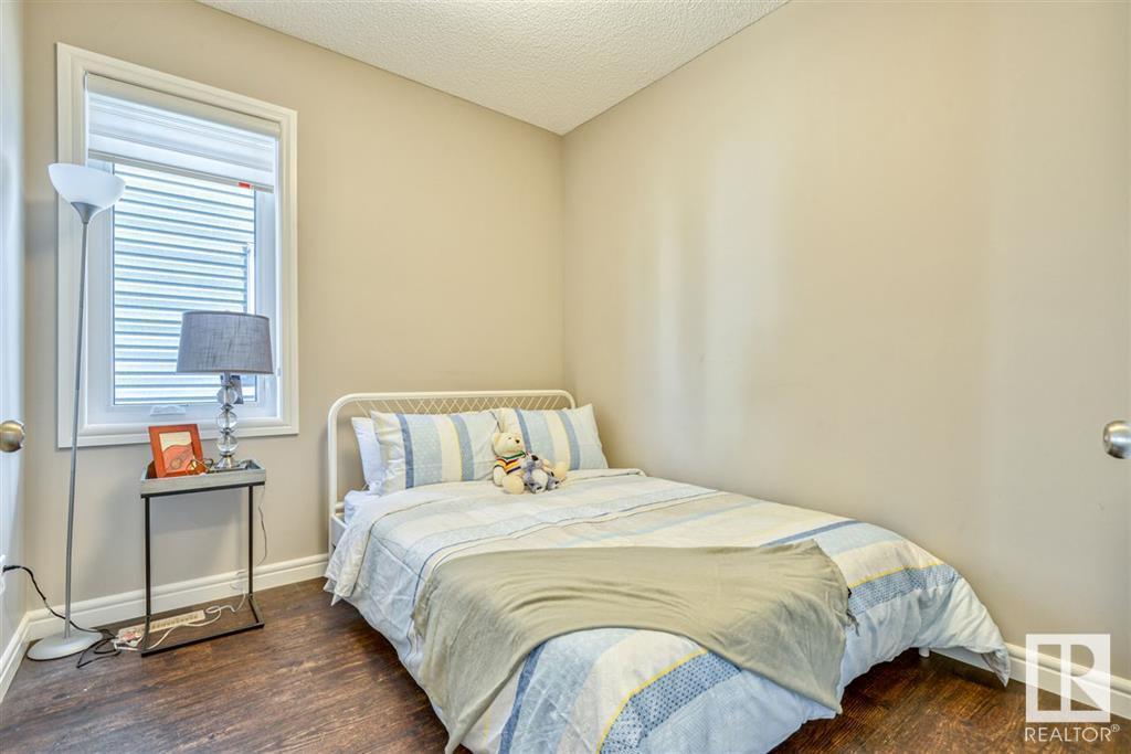  16343 18 Avenue Southwest - One Room in a shared house - Photo 24