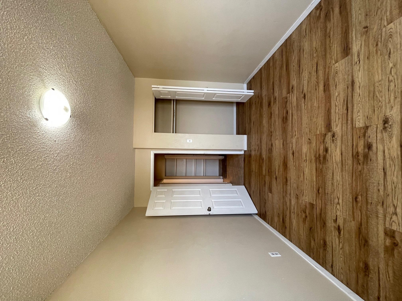 9916 156 Street Northwest - Photo 15