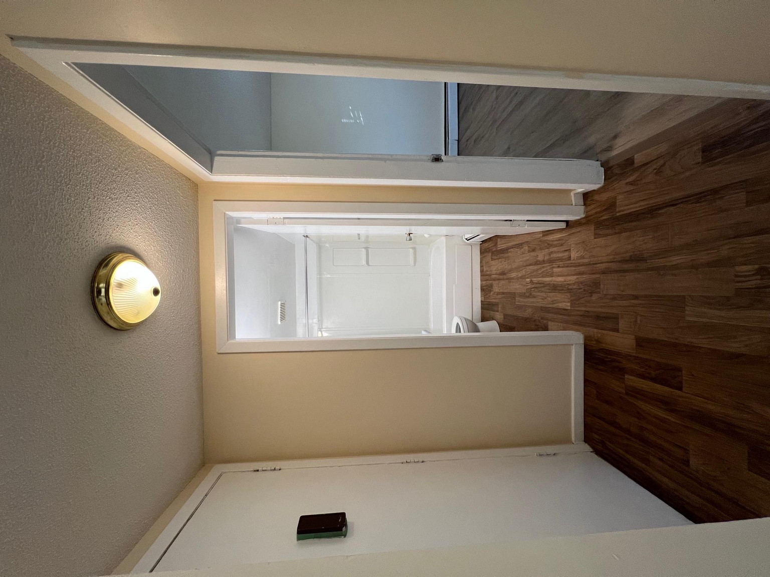 10604 114 St NW, Edmonton, AB T5H 3J9, Canada - Photo 10