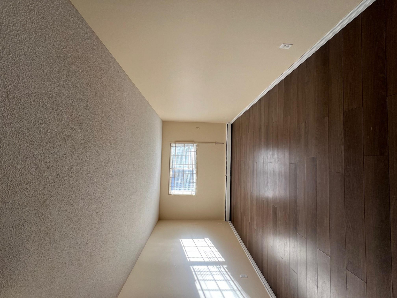 10604 114 St NW, Edmonton, AB T5H 3J9, Canada - Photo 17
