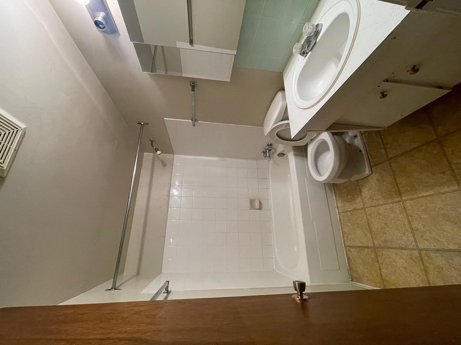 10604 114 St NW, Edmonton, AB T5H 3J9, Canada - Photo 21