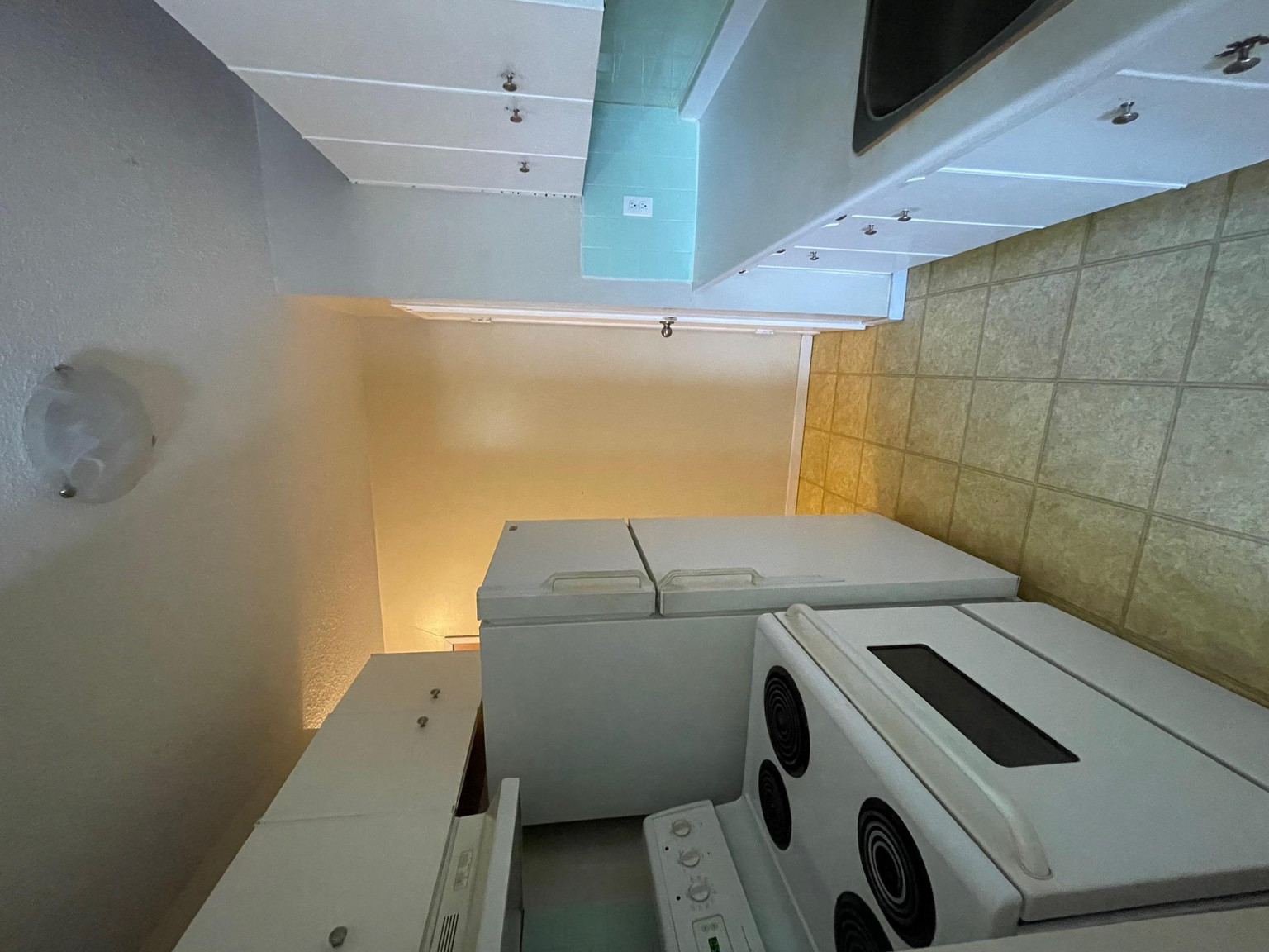 10604 114 St NW, Edmonton, AB T5H 3J9, Canada - Photo 57