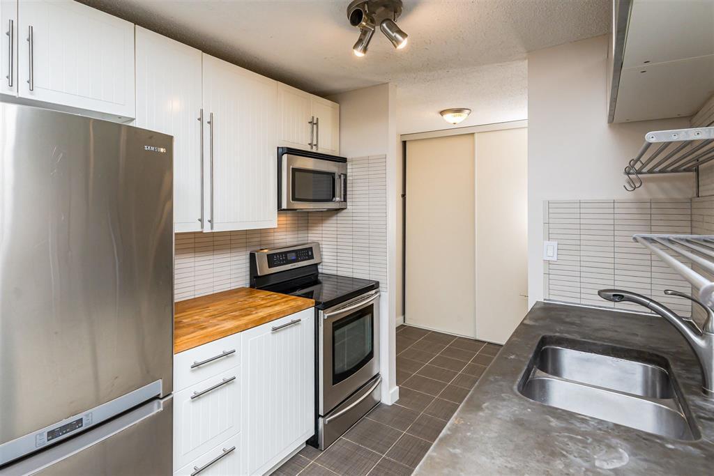 2545 116 ST NW Unit 300 - Photo 12