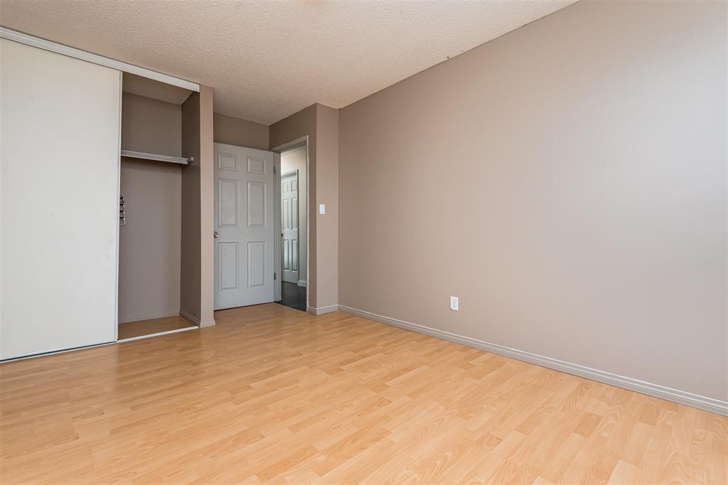 2545 116 ST NW Unit 300 - Photo 24