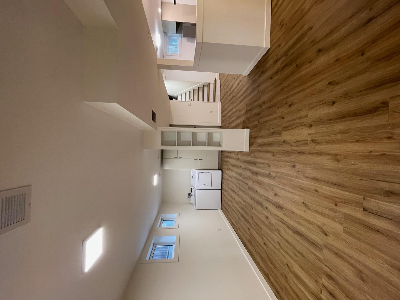 2 Bedroom BSMT 11625 83 ST NW  - Photo 18