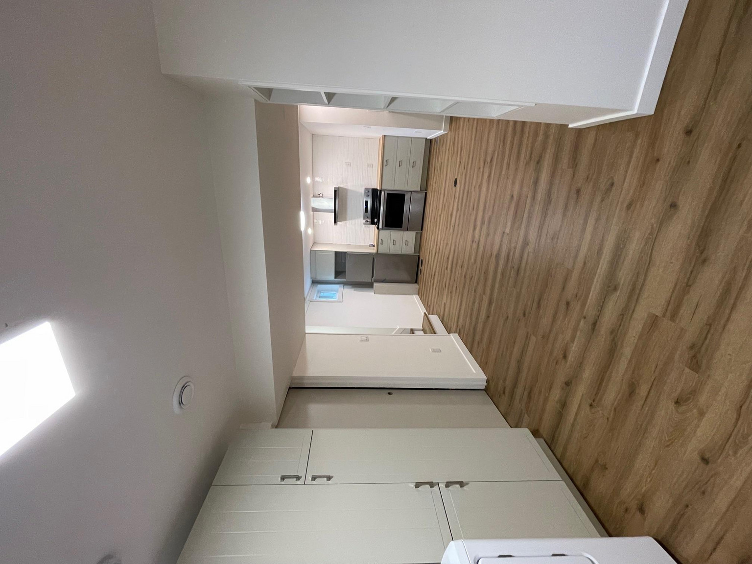 2 Bedroom BSMT 11625 83 ST NW  - Photo 22