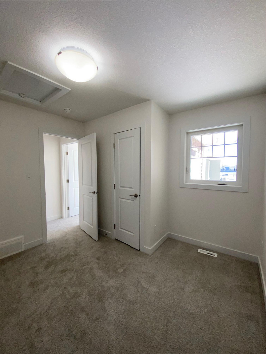 Single Garage 740 Daniels Way SW, Edmonton, AB - Photo 34