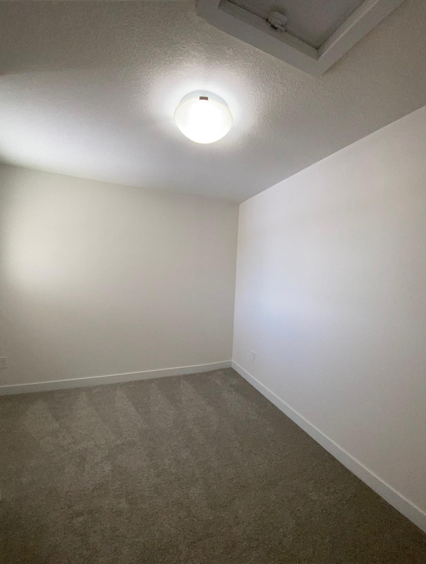 Single Garage 740 Daniels Way SW, Edmonton, AB - Photo 36