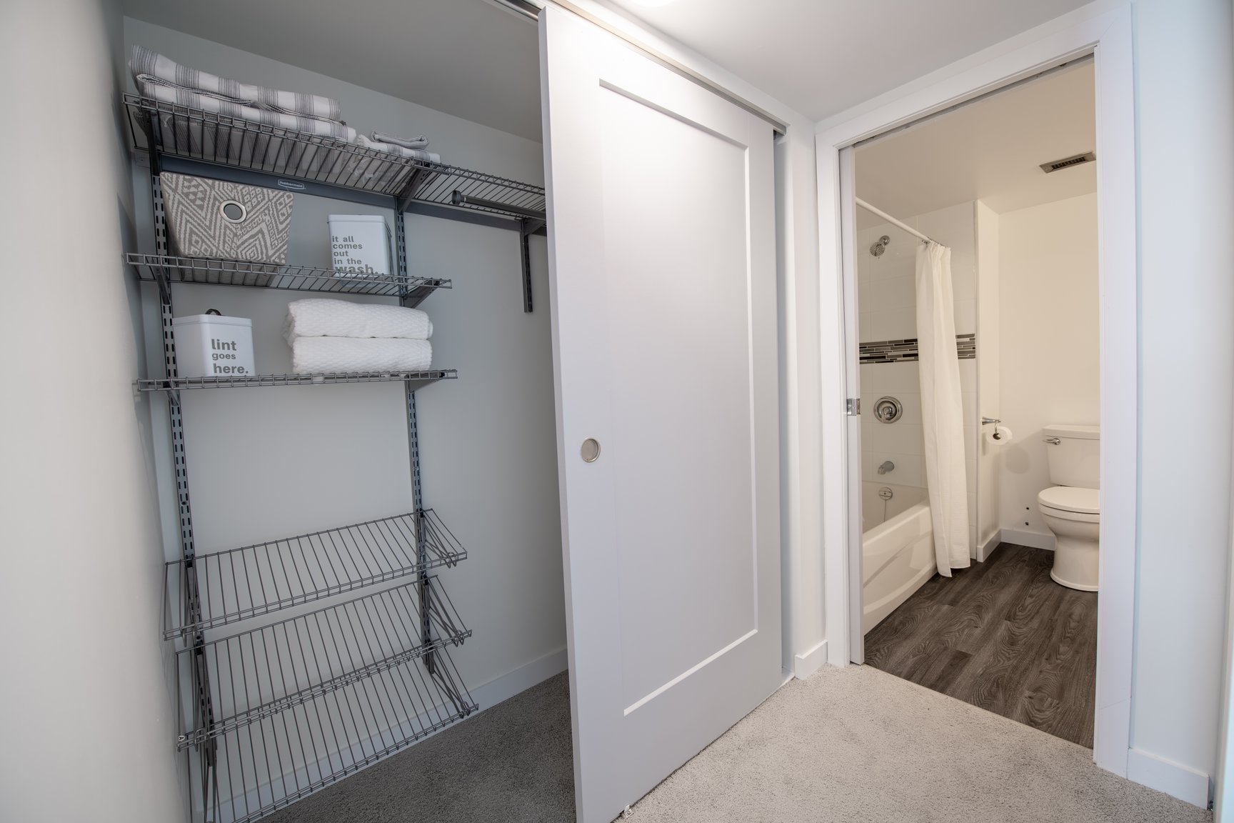Broadview Manor - Photo 15