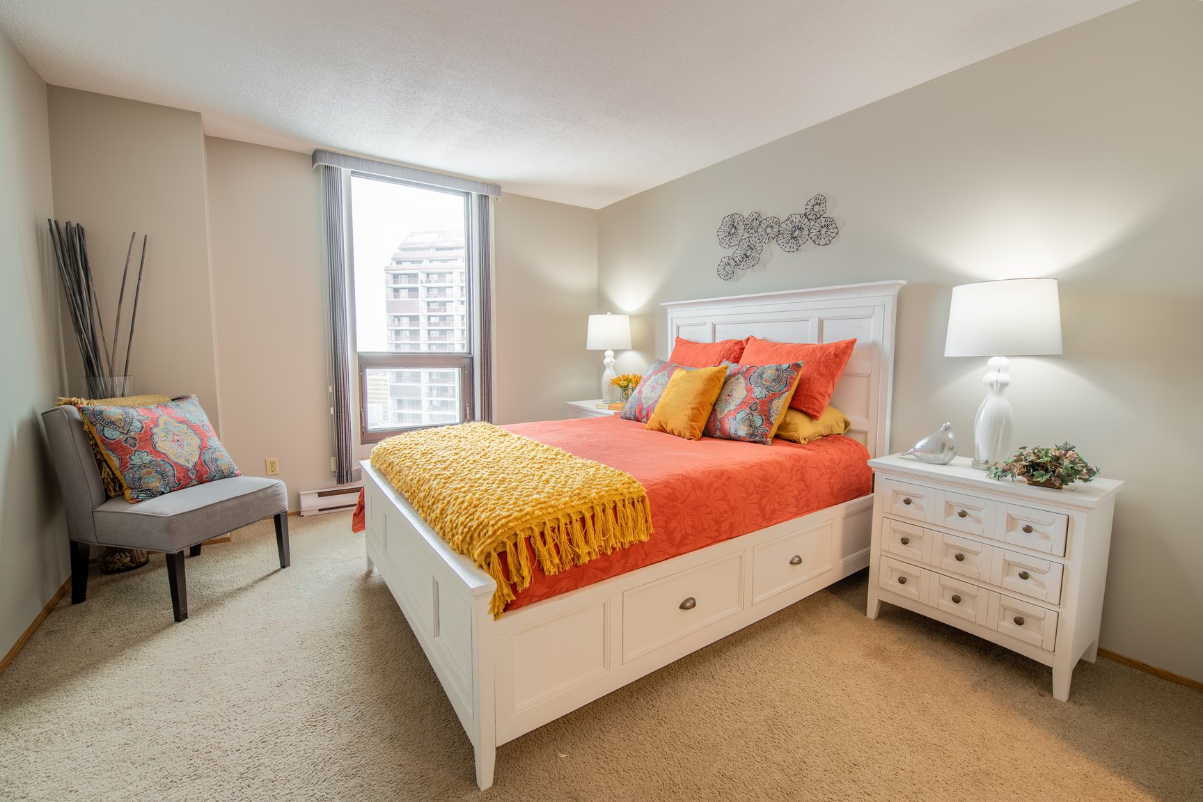 Broadview Manor - Photo 23