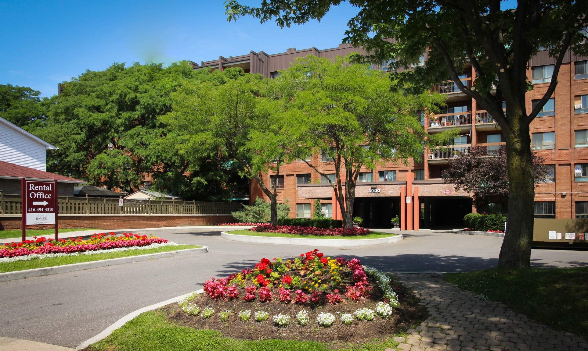 3000 Victoria Park Ave - Photo 17
