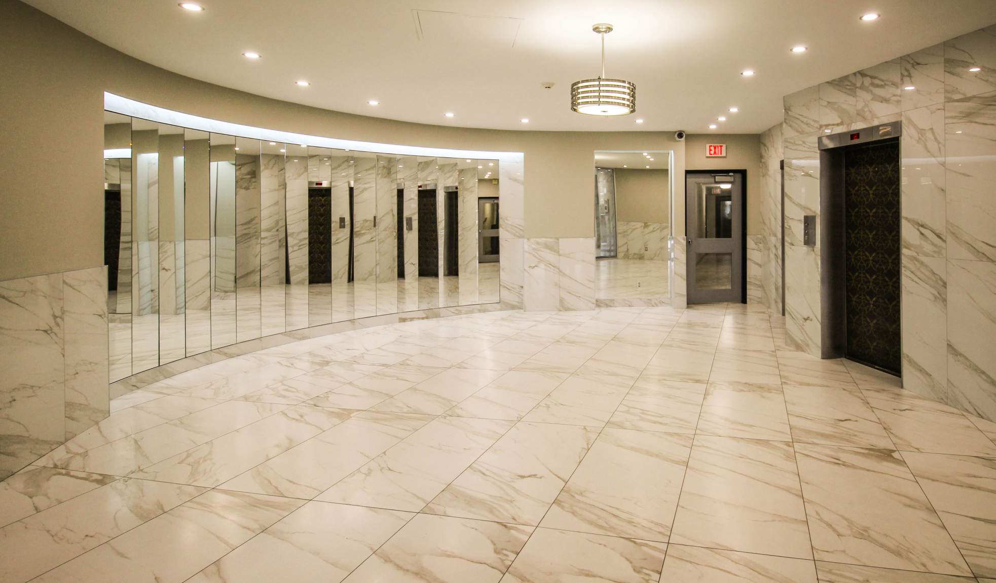 90 Cordova Ave - Photo 2