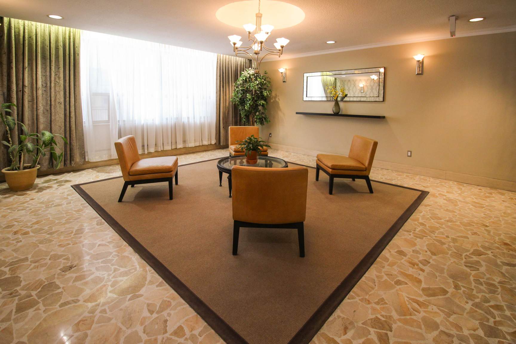 Imperial Towers - 90 Tyndall - Photo 6